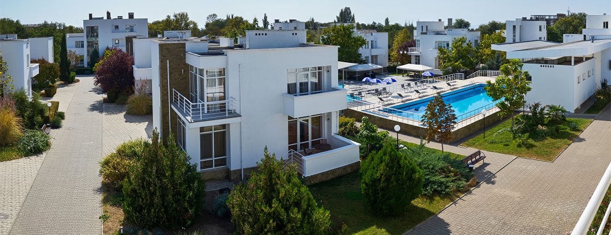 Отель Невский берег Евпатория адрес