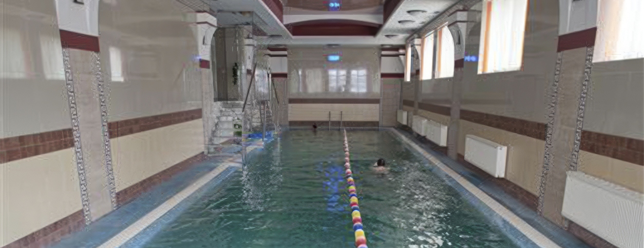 Бассейн Золотая Подкова (Ровно)