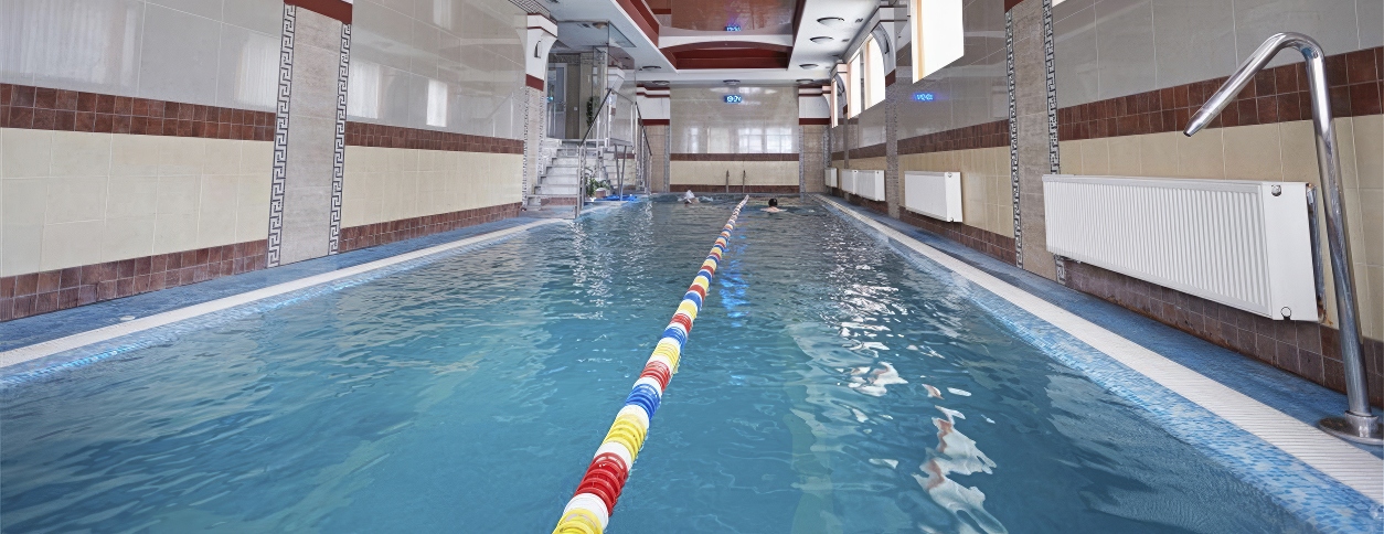 Бассейн Золотая Подкова (Ровно)