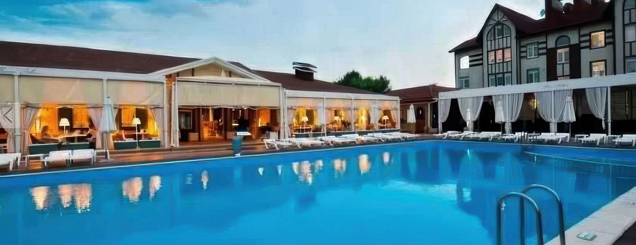 ренессанс бассейн запорожье