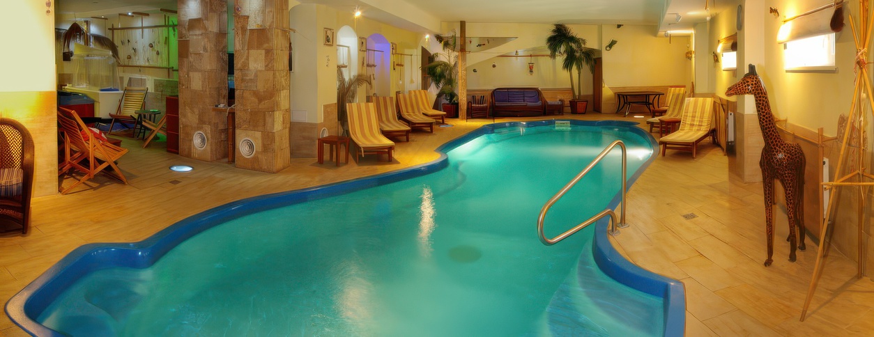 Бассейн Беатрис (Харьков)