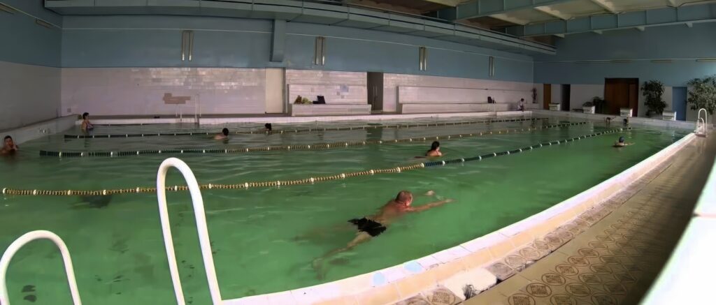 Басейн Локомотив (Кривий Ріг)