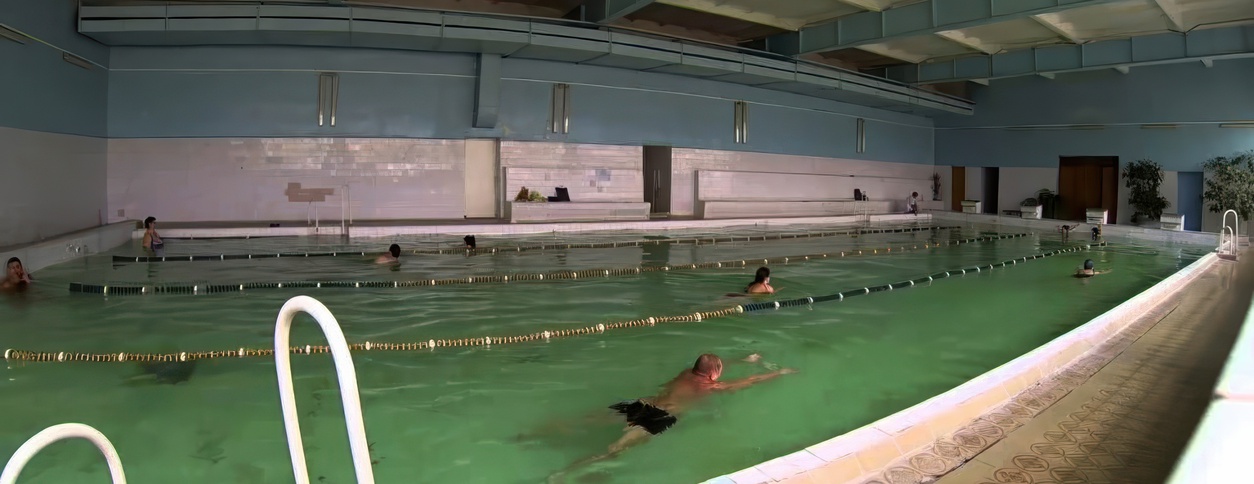 Бассейн Локомотив (Кривой Рог)