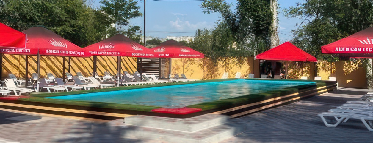 бомбардир бассейн запорожье цена