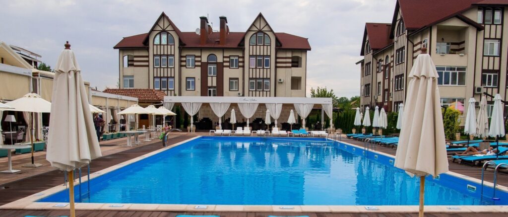 Басейн Ренесанс (Запоріжжя)