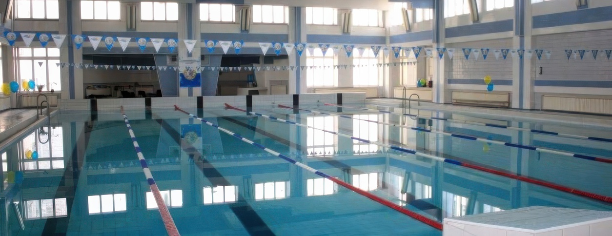 Бассейн НЮУ (Харьков)