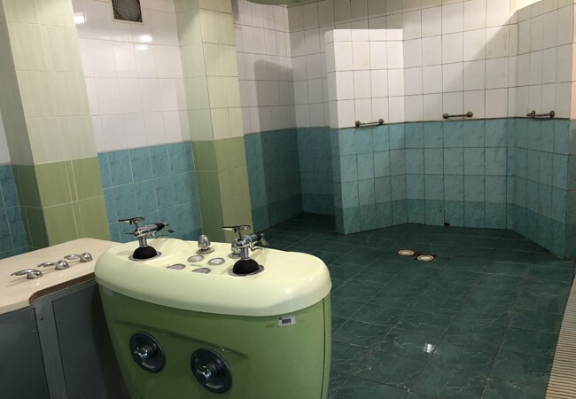 Басейн санаторію Пуща-Водиця Київ