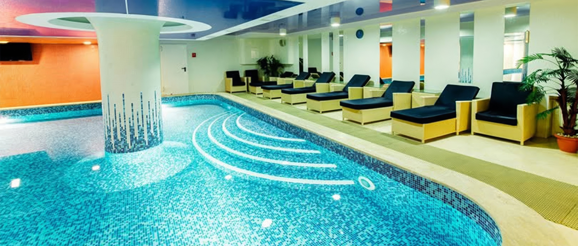 Басейн Шахтар Плаза (Донецьк)