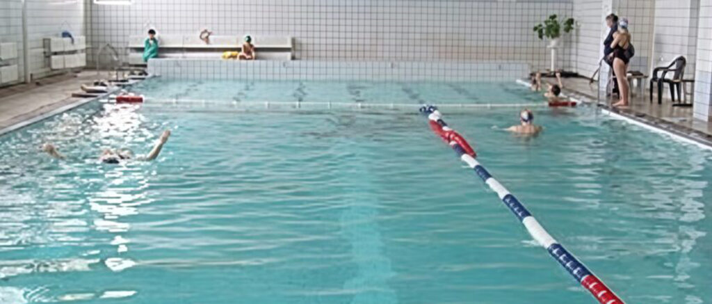 25 Школа бассейн (Ровно)