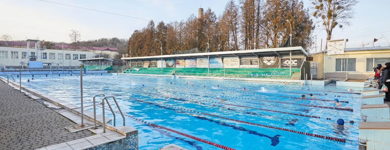 Бассейн спорткомплекса СКА (Львов)