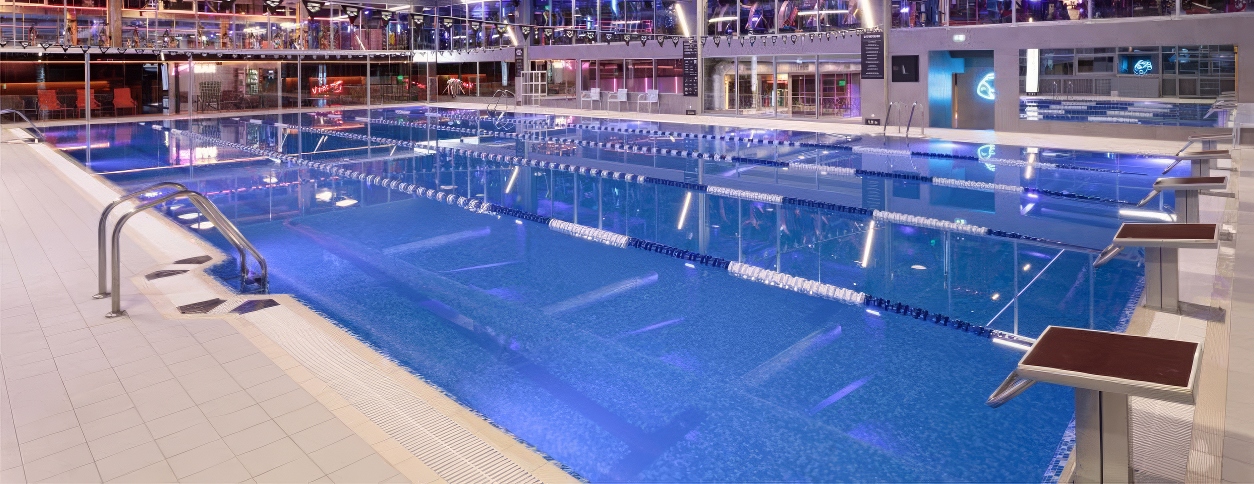 Бассейн Sport Life на Героев УПА (Львов)