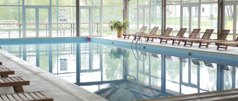 Бассейн Вернигора Трускавец цена