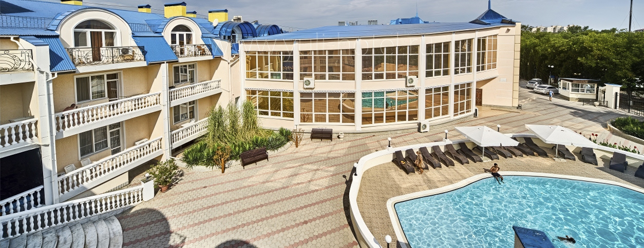 Бассейн Юлианна (Евпатория)