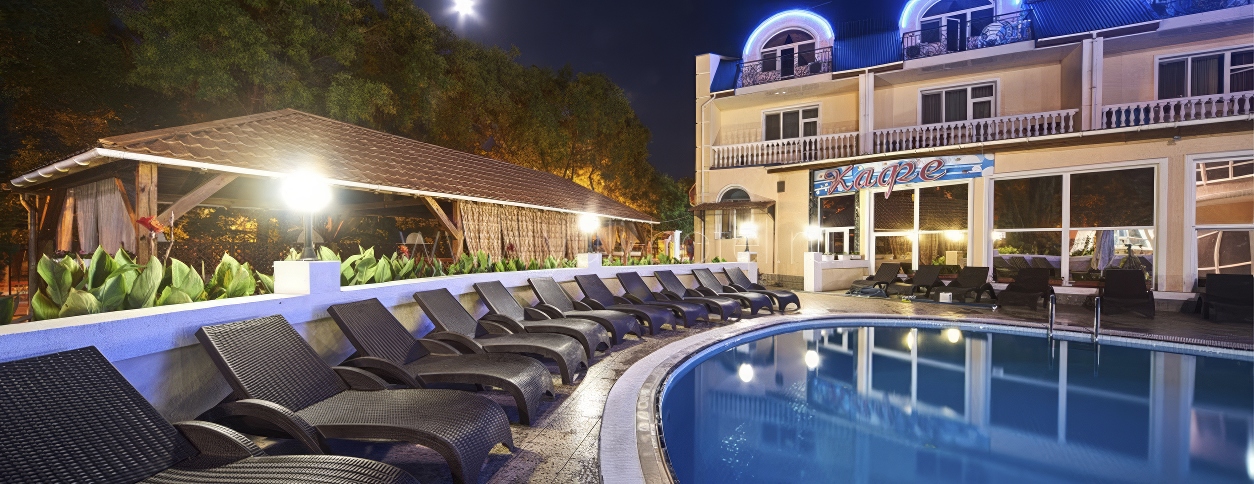 Бассейн Юлианна (Евпатория)